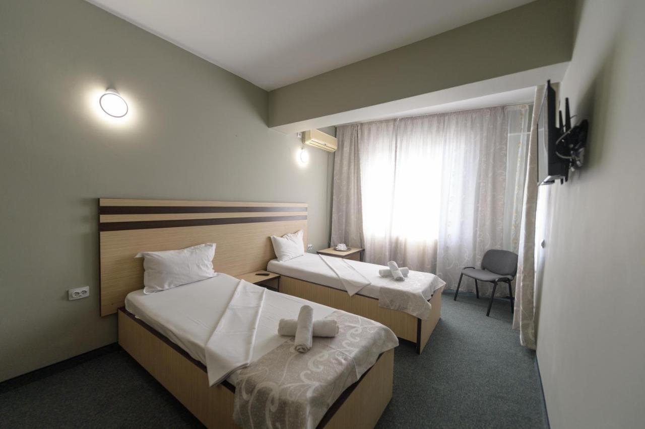 Hotel Cora Constanta Exterior photo