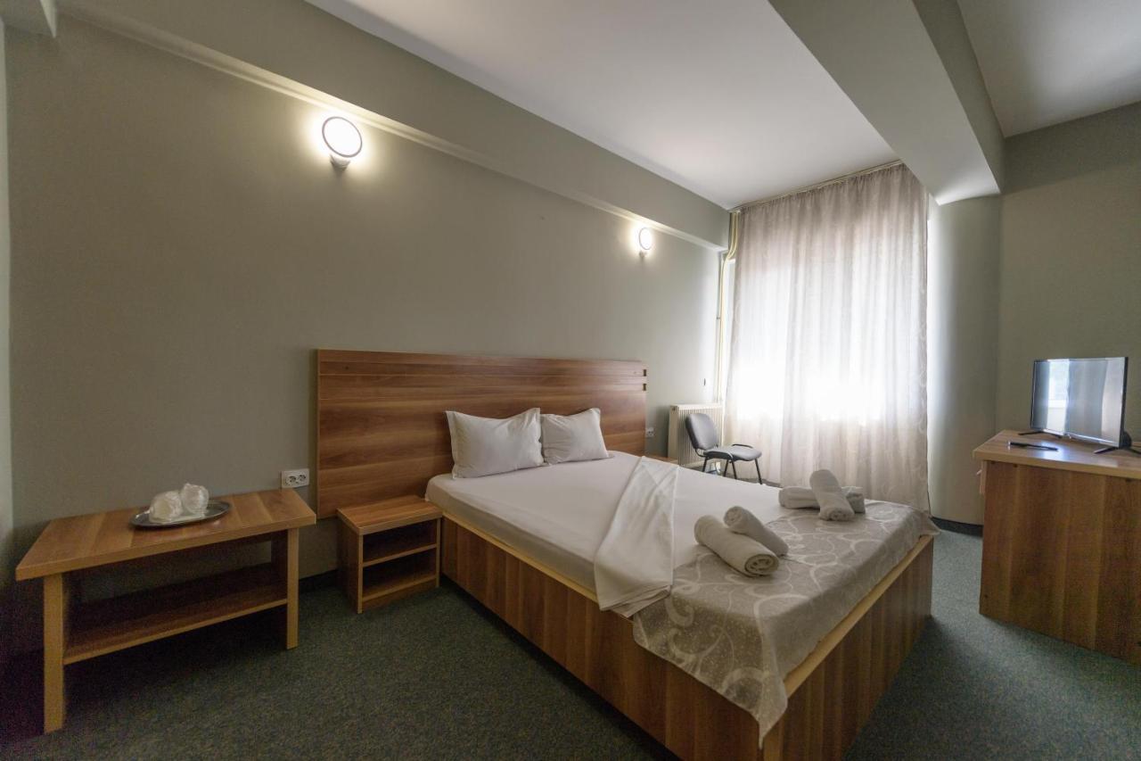 Hotel Cora Constanta Exterior photo
