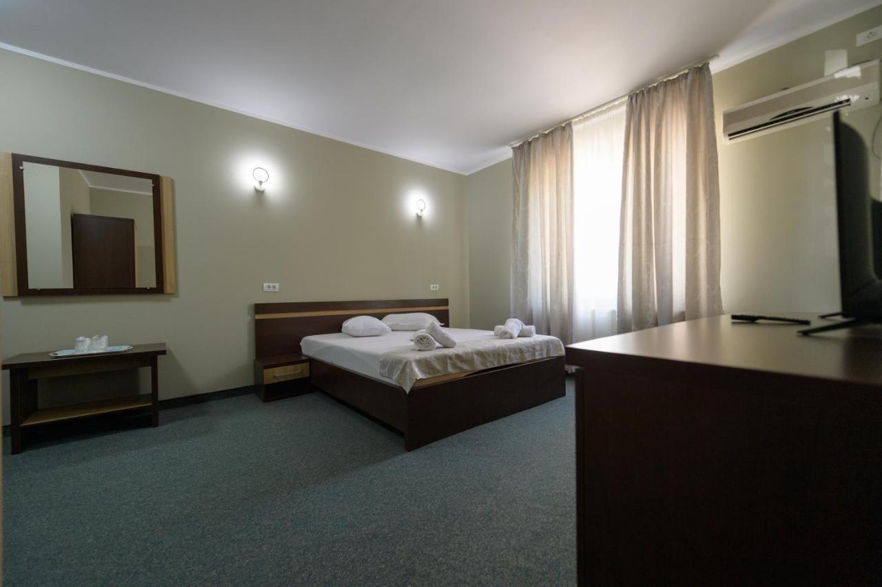 Hotel Cora Constanta Exterior photo